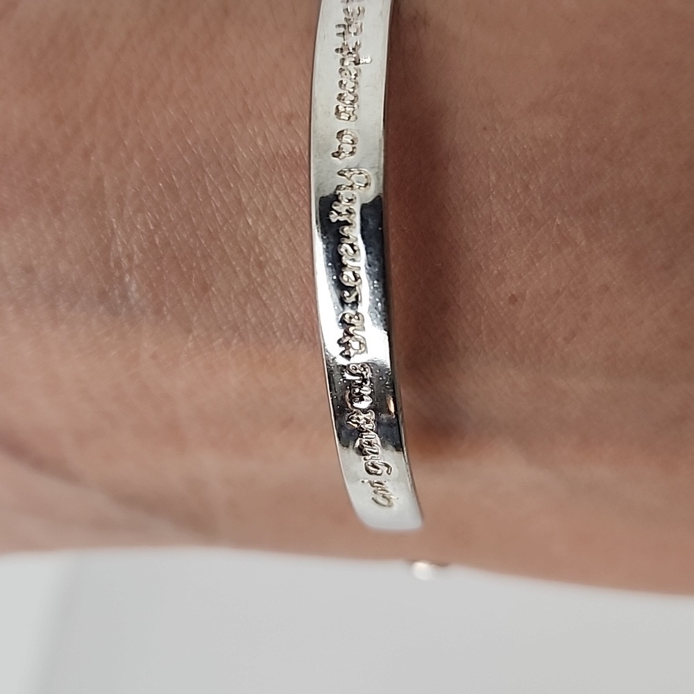 Serenity Prayer Bangle 'Courage' 925 Sterling Silver - Picture 3 of 16